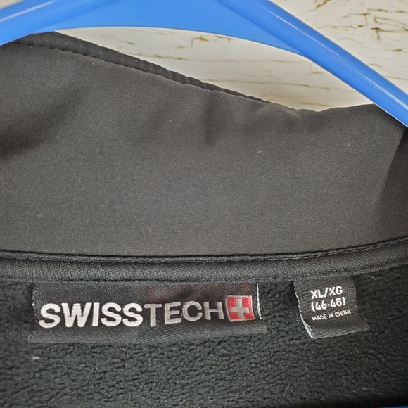 Swiss Tech Zip Front Jacket - Picture 3 of 5